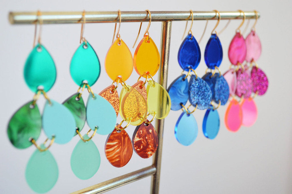 Four bright colourways in Hagen + Co dangke earrings
