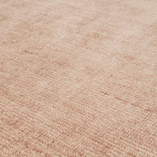 Close up of the Soren Liv dusty rose wool blend floor rug 