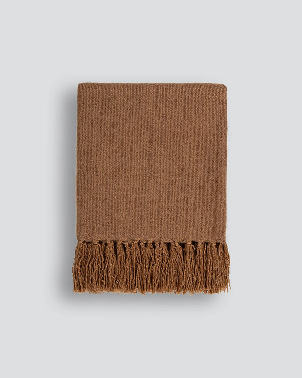 Brown throw blanket in colour 'cinnamon' by Baya nz
